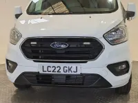 Used Ford Transit Custom Limited 130 HP (95 kW) 2022 White Van