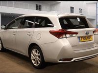 Used Toyota Auris Hybrid 2018 Silver Estate