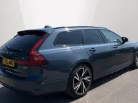 Used Volvo V90 Plus 197 HP (144 kW) 2023 Blue Estate