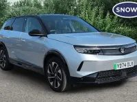 Used Vauxhall Grandland 156 kW (213 HP) 2024 Silver SUV