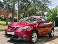 Used Nissan Qashqai Acenta 110 HP (80 kW) 2015 Red SUV