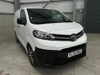 Used Toyota Proace 100 HP (73 kW) 2020 White MPV