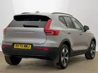 Used Volvo XC40 Plus 161 HP (118 kW) 2025 Silver SUV