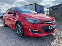 Second-hand Vauxhall Astra SRi 140 CP (102 kW) 2015 Roșu Hatchback