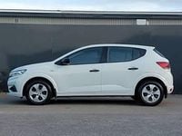 Used Dacia Sandero Essentiel 100 HP (73 kW) 2022 White Hatchback