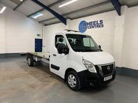 Used Nissan Interstar Tekna 145 HP (106 kW) 2022 White Van