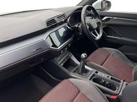 Used Audi Q3 S-Line 147 HP (108 kW) 2021 White SUV