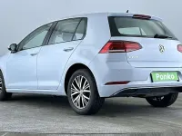 Used VW Golf VII SE 116 HP (85 kW) 2018 Silver Hatchback