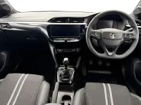 Używany Vauxhall Corsa S 100 KM (73 kW) 2025 Biały Hatchback