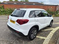 Used Suzuki Vitara SZ-T 140 HP (102 kW) 2019 White SUV