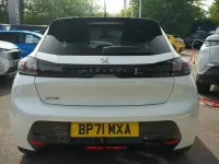 Used Peugeot 208 Allure 129 HP (94 kW) 2022 White Hatchback