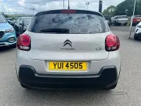 Used Citroën C3 PureTech 82 HP (60 kW) 2022 Beige Hatchback
