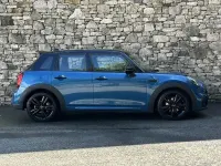 Used Mini Cooper Hatch 134 HP (98 kW) 2021 Blue Hatchback