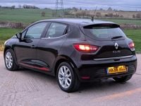 Used Renault Clio IV Dynamique 75 HP (55 kW) 2017 Black Hatchback