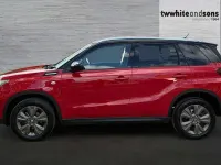 Used Suzuki Vitara 129 HP (94 kW) 2025 Bright red + cosmic black roof SUV