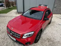 Usado Mercedes GLA180 Urban 122 HP (89 kW) 2018 Vermelho SUV