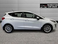 Used Ford Fiesta Titanium 125 HP (91 kW) 2021 White Hatchback