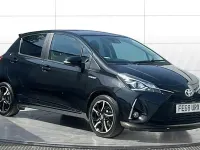 Used Toyota Yaris Design 101 HP (74 kW) 2018 Black Hatchback