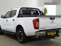 Used Nissan Navara Tekna 190 HP (139 kW) 2017 White Pickup
