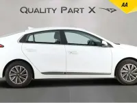 Usado Hyundai Ioniq Premium 100 kW (136 CV) 2022 Blanco Utilitario