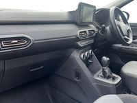 Used Dacia Jogger Extreme 141 HP (103 kW) 2025 MPV