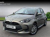 Used Toyota Yaris Hybrid 116 HP (85 kW) 2023 Titan bronze Hatchback