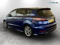 Usado Ford S-MAX ST-Line 180 HP (132 kW) 2018 Azul Monovolume
