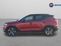 Begagnad Volvo XC40 R-Design Pro 163 HK (119 kW) 2021 Röd SUV