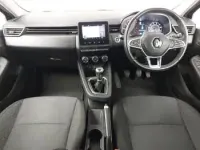 Usado Renault Clio V Iconic 85 HP (62 kW) 2021 Preto Citadino