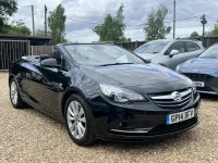 Used Vauxhall Cascada Elite 170 HP (125 kW) 2014 Black Cabriolet