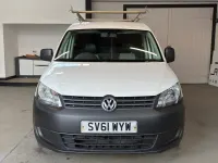 Używany VW Caddy 75 KM (55 kW) 2011 Biały Minivan