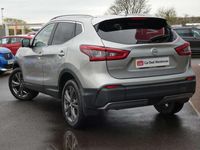 Used Nissan Qashqai N-Connecta 138 HP (101 kW) 2018 Silver SUV