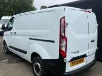 Used Ford Transit Custom S 105 HP (77 kW) 2020 White Van