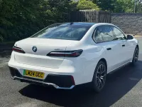 Used BMW i7 M Sport 334 kW (455 HP) 2024 White Sedan