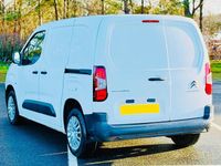 Used Citroën Berlingo Start 75 HP (55 kW) 2021 White MPV