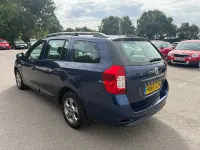 Used Dacia Logan MCV Lauréate 90 HP (66 kW) 2015 Blue Estate