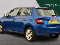 Used Skoda Fabia SE 73 HP (53 kW) 2019 Race blue metallic Hatchback