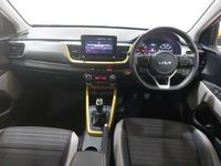 Used Kia Stonic 99 HP (72 kW) 2023 Grey SUV