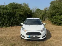Used Ford Fiesta Zetec 82 HP (60 kW) 2013 White Hatchback
