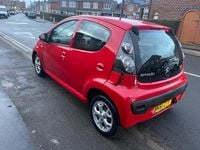 Used Citroën C1 VTR Sport 68 HP (50 kW) 2011 Red Hatchback