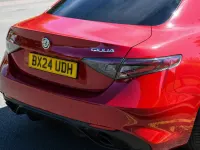 Used Alfa Romeo Giulia 276 HP (202 kW) 2024 Red Sedan
