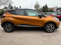 Used Renault Captur Iconic 2019 Orange/black SUV