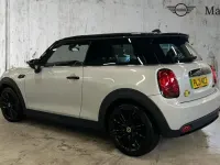 Used Mini Cooper S Level 2 135 kW (184 HP) 2021 White silver Hatchback