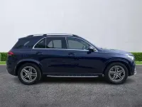 Usado Mercedes GLE350 AMG line 2022 Azul Familiar