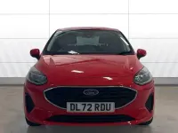 Usado Ford Fiesta Trend 101 CV (74 kW) 2022 Rojo Utilitario