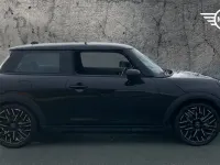 Used Mini Cooper Hatch 113 kW (154 HP) 2025 Black Hatchback
