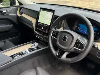 Used Volvo XC60 Plus 250 HP (183 kW) 2025 SUV