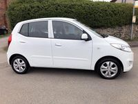 Used Hyundai i10 Active 85 HP (62 kW) 2013 White Hatchback