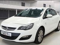 Used Vauxhall Astra 2013 White Hatchback