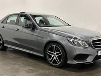 Usado Mercedes E350 Premium 258 HP (189 kW) 2016 Cinzento Sedan
